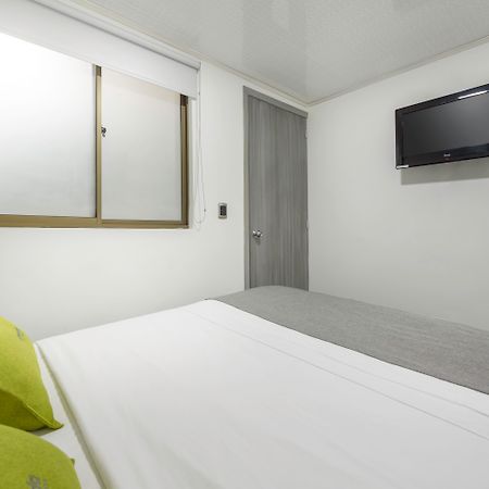 Ayenda 1024 Agora Inn Hotel Μπογκοτά Εξωτερικό φωτογραφία